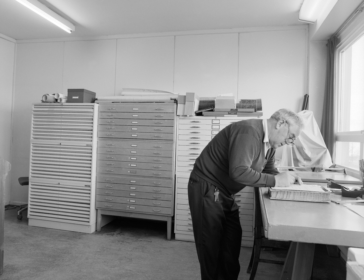 Statsarkivet i Hamar hadde lokaler Strandgata 71. fra 1958 til 1991, i "Casa Blanca" på Stortorget, betjent Egil A. Johansen,