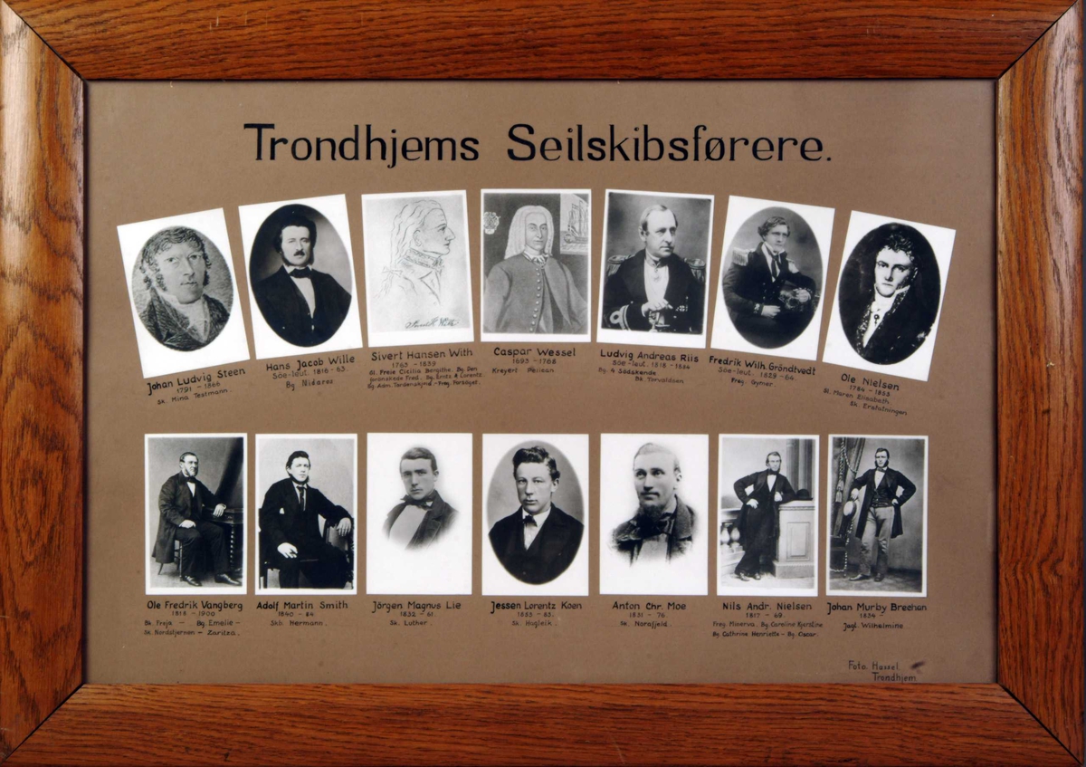 14 portretter av Trondhjemske seilskipsførere limt på grå/brun papplate. 