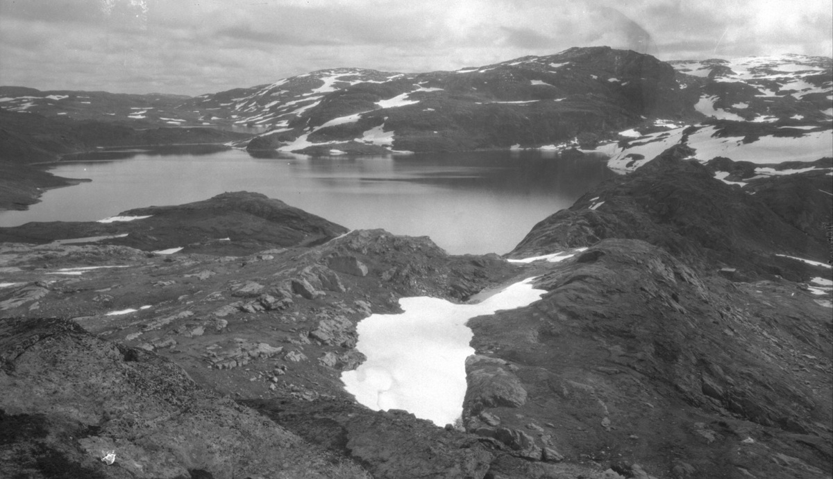 Nedre Håvardsvann mot aust.