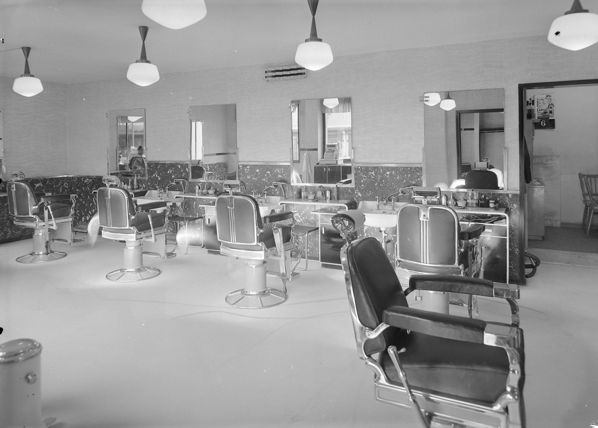 Einar Hagenes barbersalong i Lysholmgården