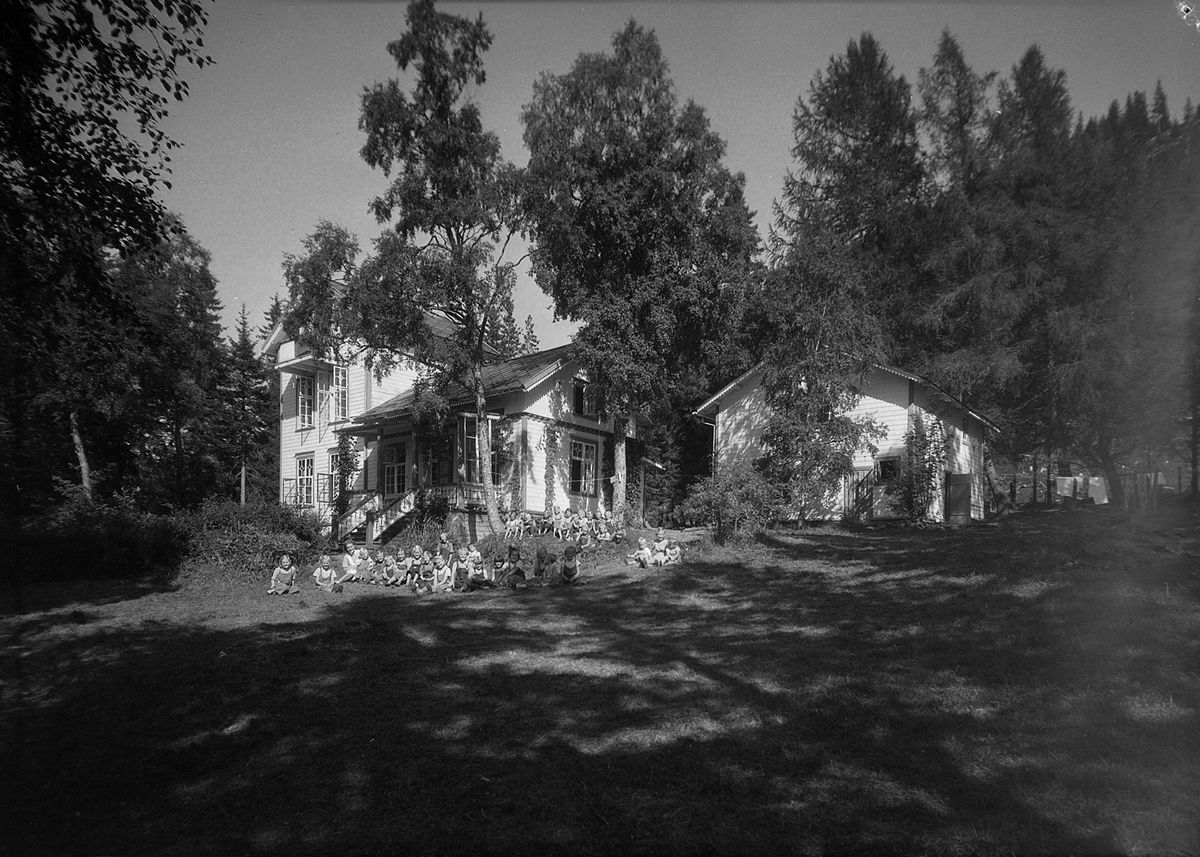 Jonsborg barnekoloni på Jonsvatnet