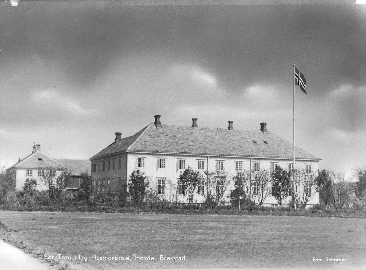 Sør-Trøndelag Fylkes Husmorskole på Hovde