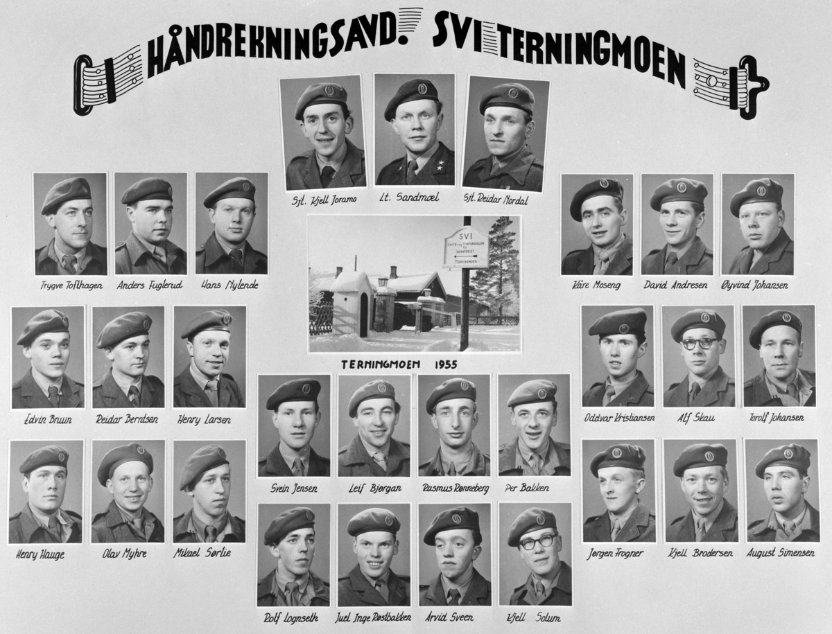 Militære, håndrekningsavd. Sv1, 1955, Terningmoen, Elverum. 

Øverst fv: Trygve Tofthagen, Anders Fuglerud, Hans Nylende, Sersjant Kjell Joramo, Løitnant Sandmæl, Sersjant Reidar Nordal, Kåre Moseng, David Andresen, Øyvind Johansen. 
2. rekke fv: Edvin Bruun, Reidar Berntsen, Henry Larsen, Svein Jensen, Leif Bjørgan, Rasmus Rønneberg, Per Bakken, Oddvar Kristiansen, Alf Skau, Torolf Johansen. 
3. rekke fv: Henry Hauge, Olav Myhre, Mikael Sørlie, Rolf Lognseth, Juel Inge Røstbakken, Arvid Sveen, Kjell Solum, Jørgen Frogner, Kjell Brodersen og August Simensen. 