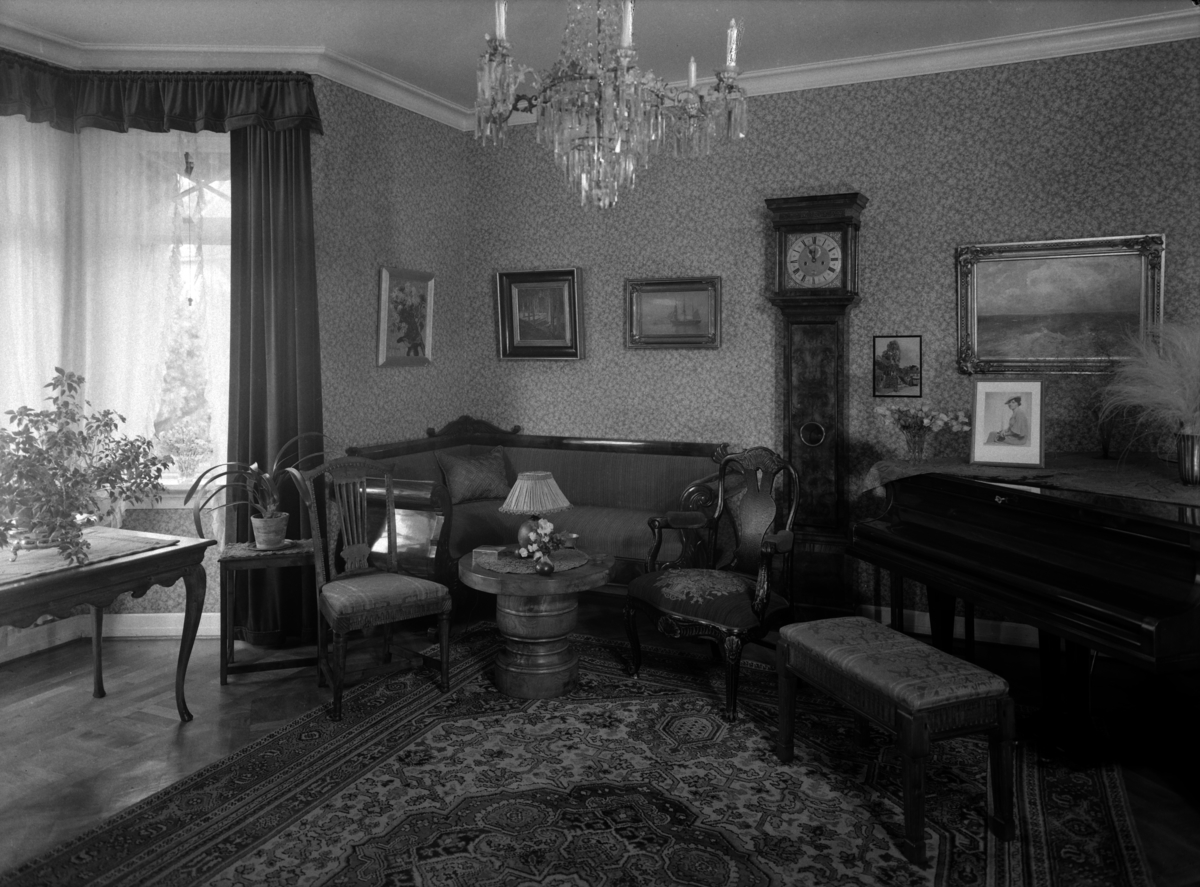 Hamar, Sagatun, Folkestads gate 73, Overrettssakfører Hans Cappelens villa, tegnet av arkitekt Thv. Astrup  i 1914,