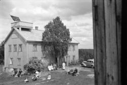 Stange, Vallset, Åsvang, Haukåsen gård og feriehjem, ved Sjø