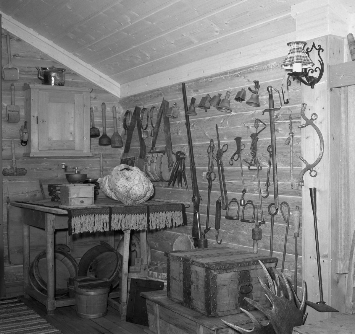Stein gård,  interiør, Ringsaker. 