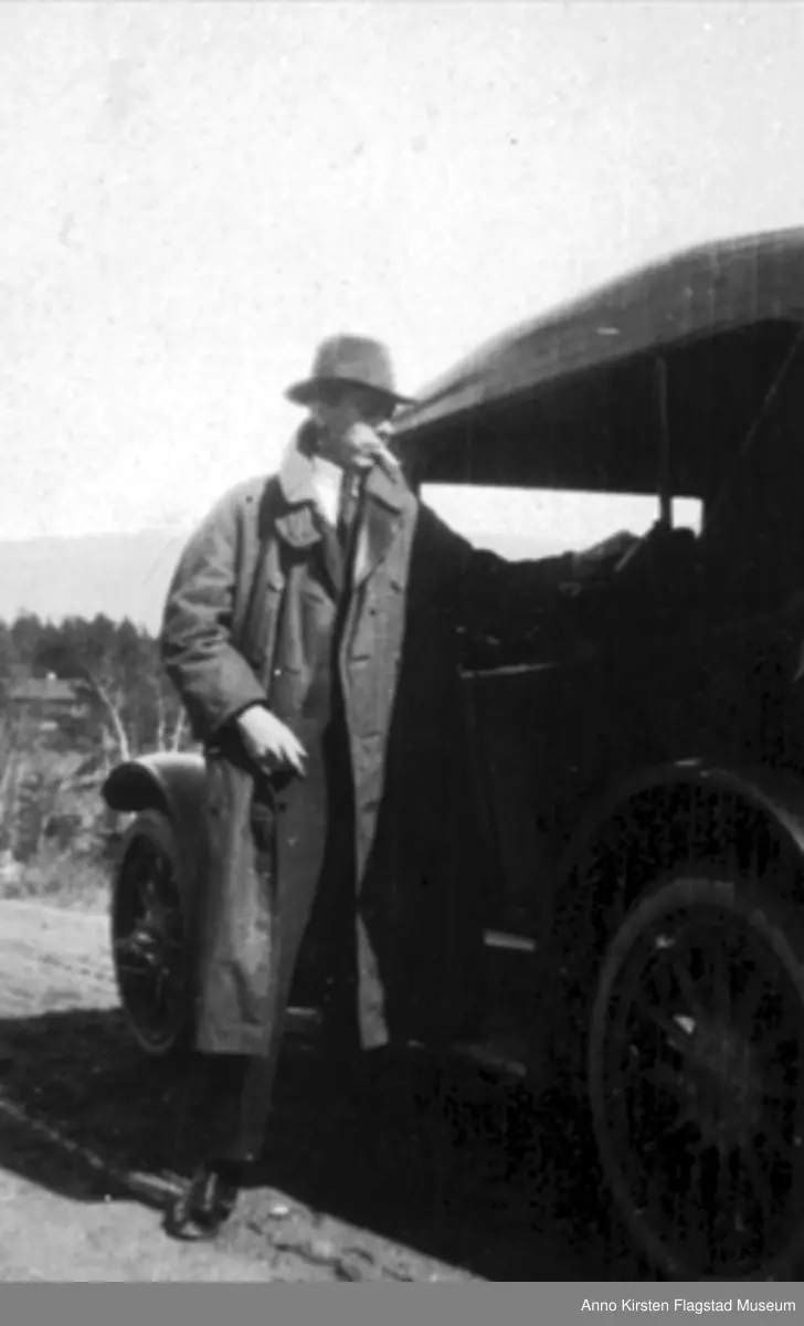 Kirsten Flagstads ektemann Sigurd Hall Vinderen, Oslo 1920. Kirsten Flagstads husband Sigurd Hall at Vinderen, Oslo 1920. 