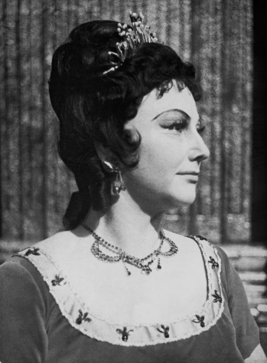 Aase Nordmo Løvberg som Tosca i Tosca. 