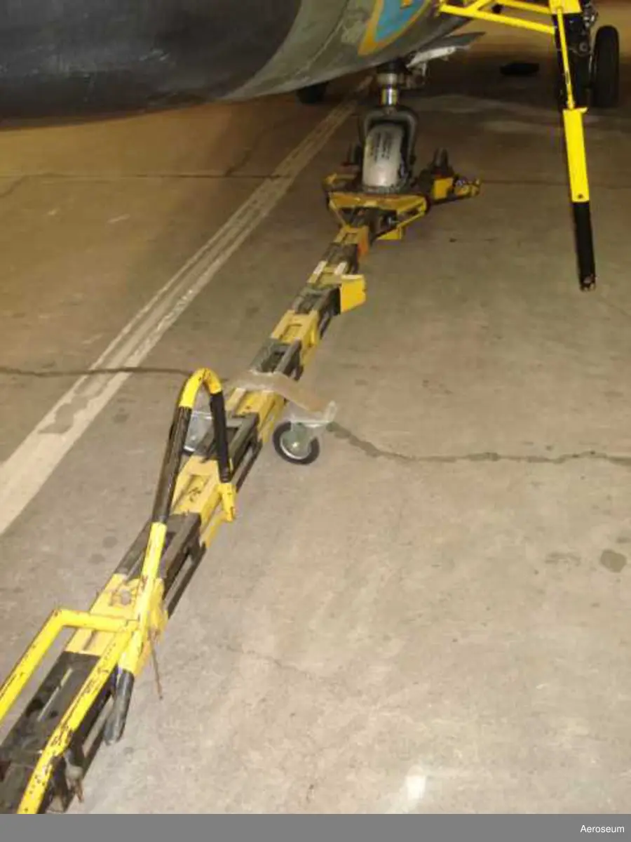 Bogsergaffel till flygplan 35