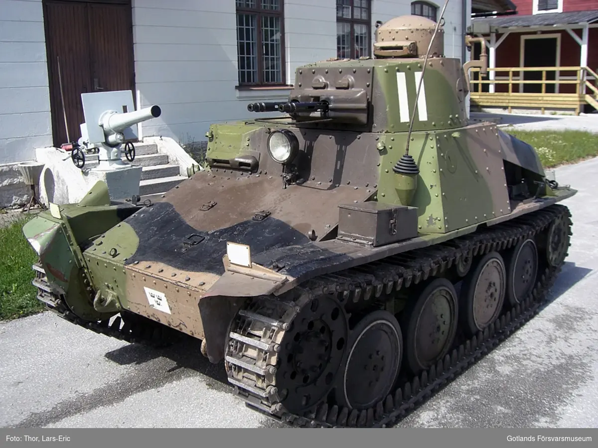 Stridsvagn m/37