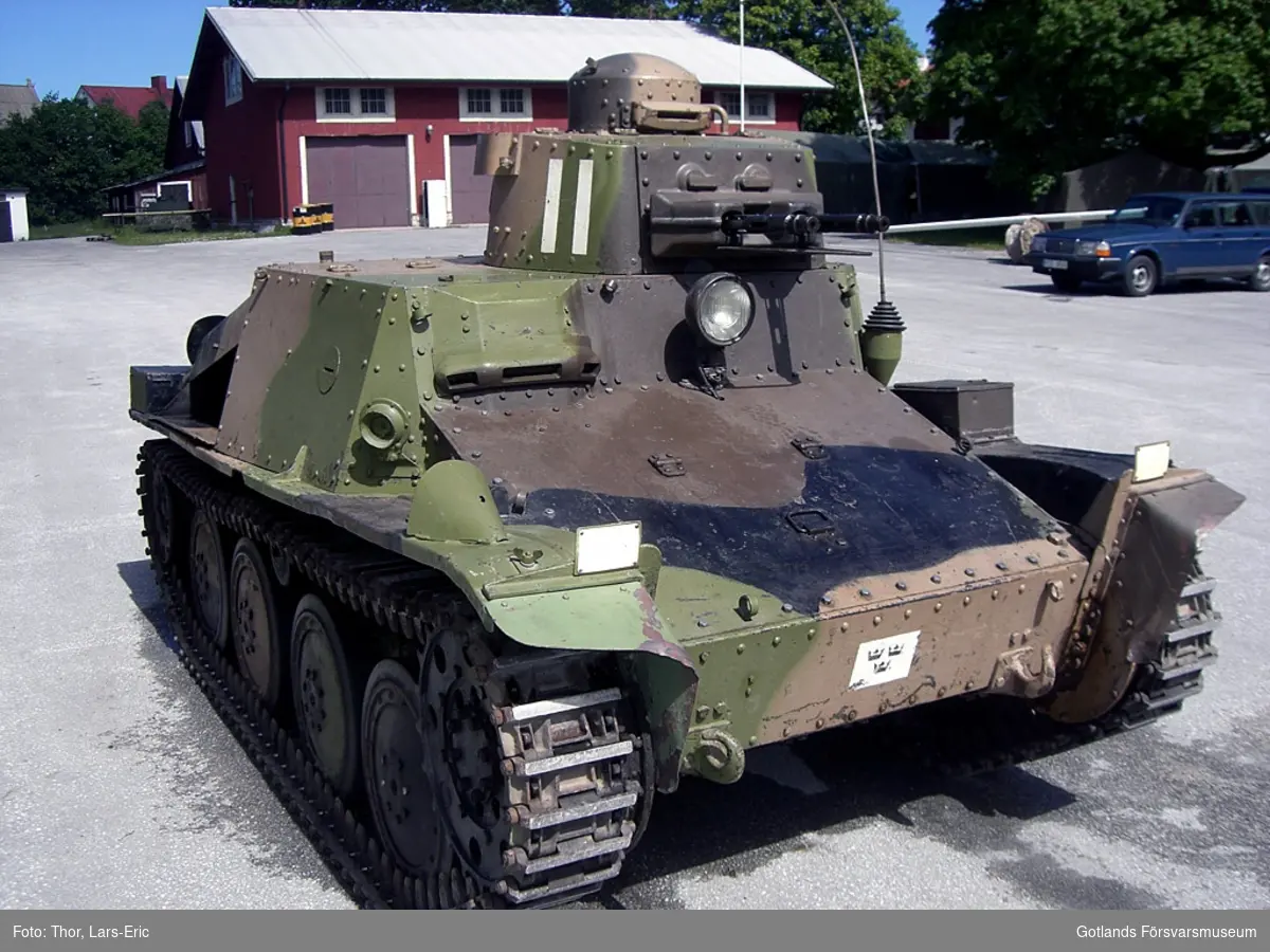 Stridsvagn m/37