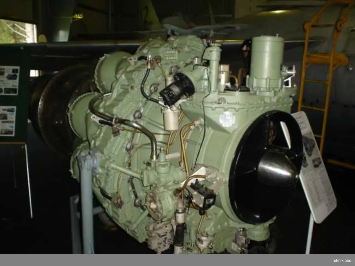 Flygmotor RM 2B till bla fpl 29.
Uppskuren instruktionsmotor med EBK.