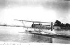 Karlsborg 1930. Flygplan Fooker S6H.