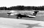 F6 Karlsborg. Flygplan F 20 nr. 38.