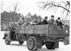 Fallskärmsjägarskolan Karlsborg 1958. Inryckning.