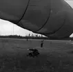 Fallskärmsjägarskolan i Karlsborg 1958. Hoppning.