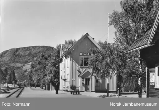 Øyer stasjon