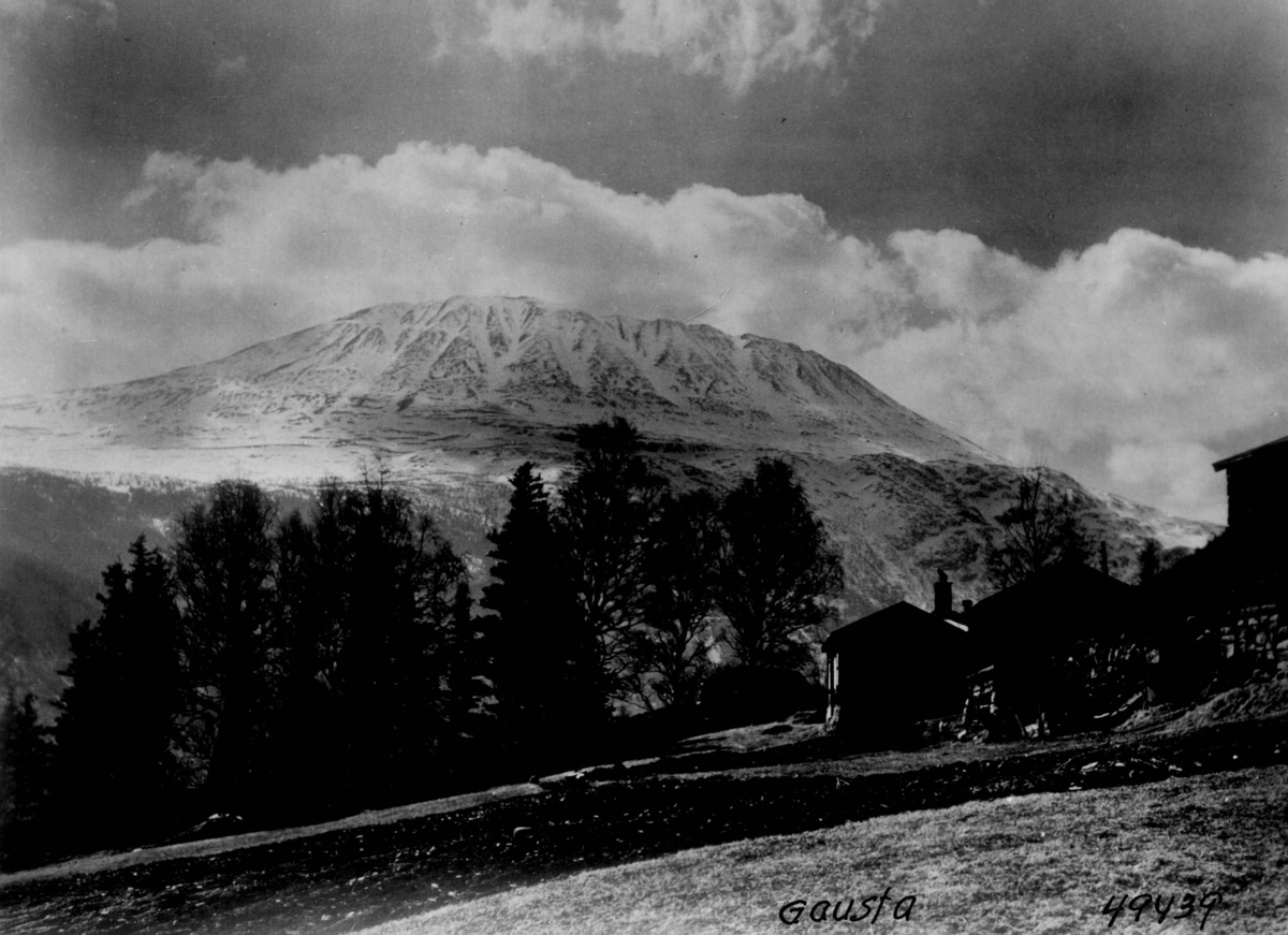 Gaustatoppen i Vestfjorddalen.