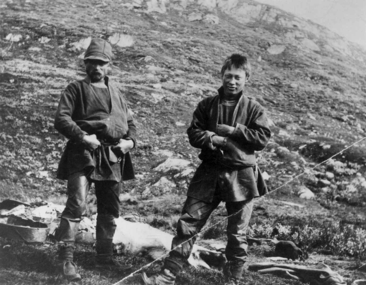 To menn på fjellet. Nils Stinnerbom og John Barrock, ca. 1910. Storkjukkelen - Børgefjell.