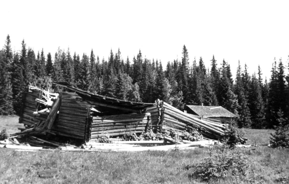 Nordbergsetra, Trysil, Hedmark. Sammenrast bygning.