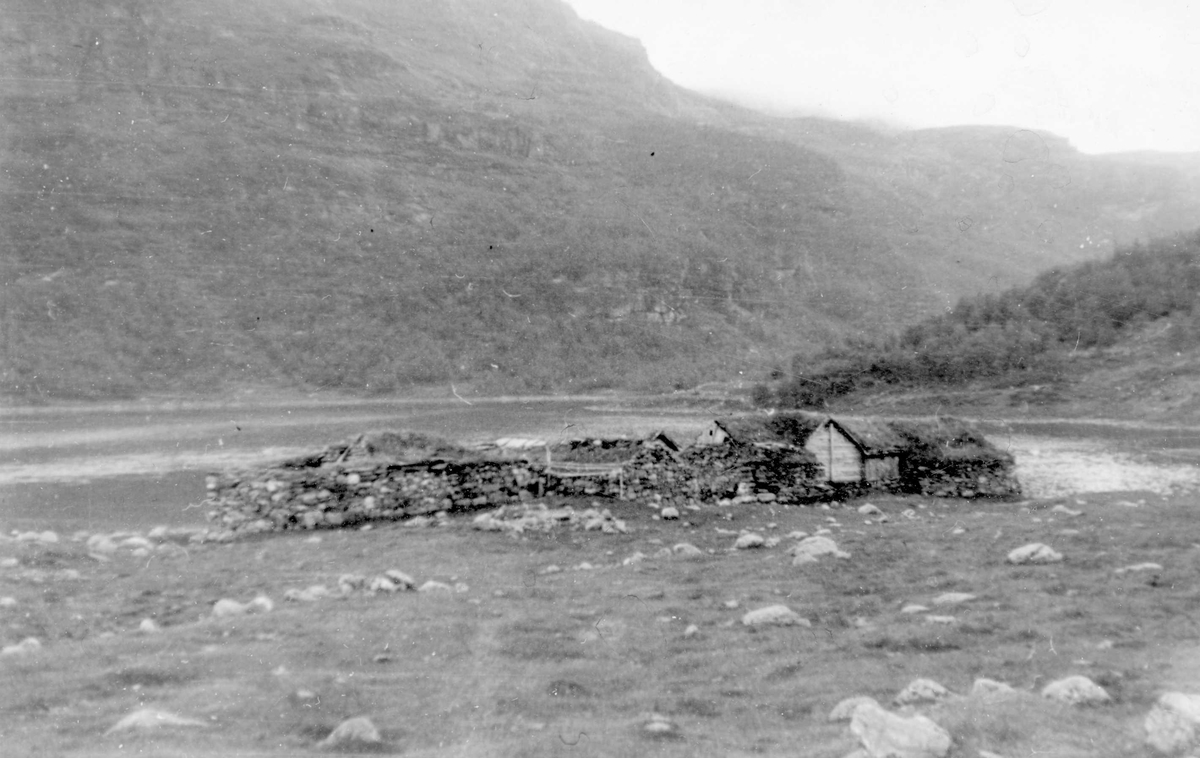 Støl eller seterbu på strekningen mellom Ulvik og Aurland.
