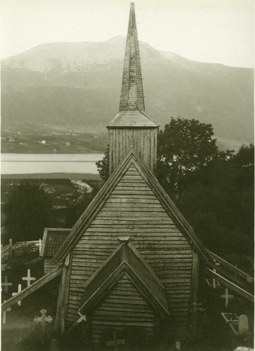 Rødven stavkirke, Rauma, Møre og Romsdal.