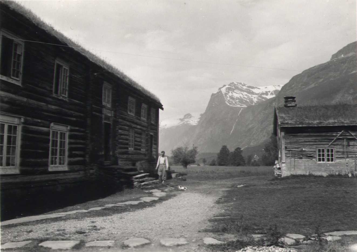 Gårdstun, Nisja, Sunndal, Møre og Romsdal. 