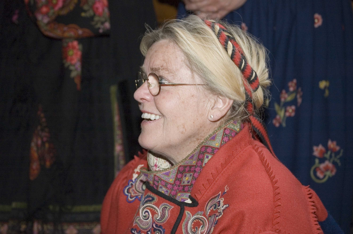 Bunadsdagen, med lansering av Bunadleksikon i Gl. Landbruk.
Norsk Folkemuseum, Bygdøy, Oslo.