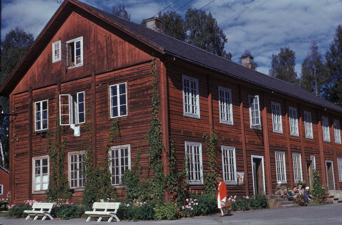 Mustad fabrikker, tråtrekkeriet. Vardal. Gjøvik, Oppland.