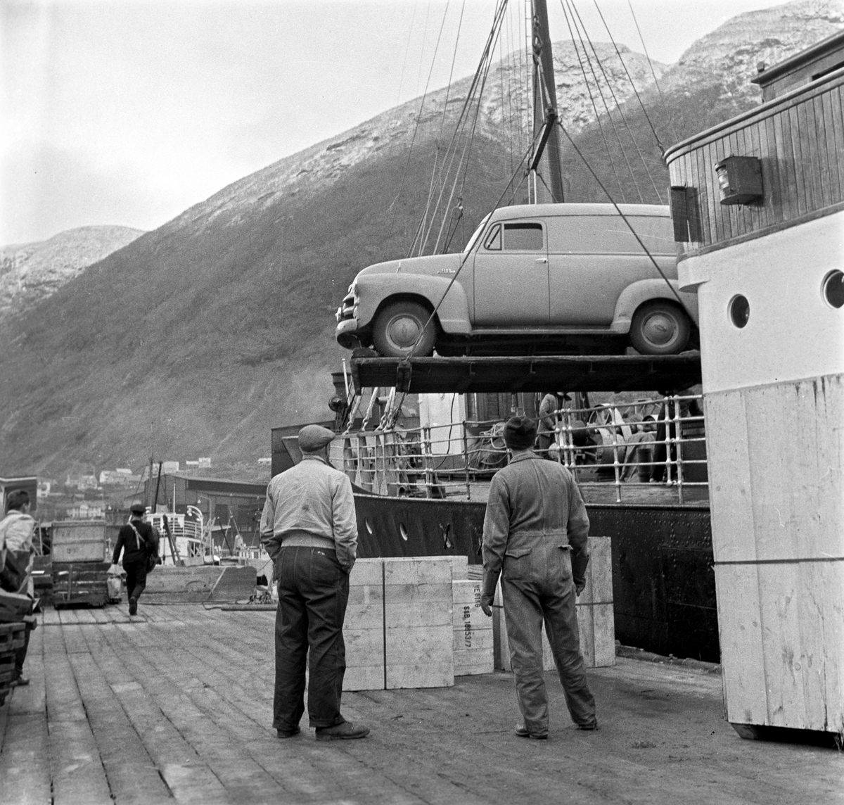 Serie. Fra Årdal verk, Sogn og Fjordane.