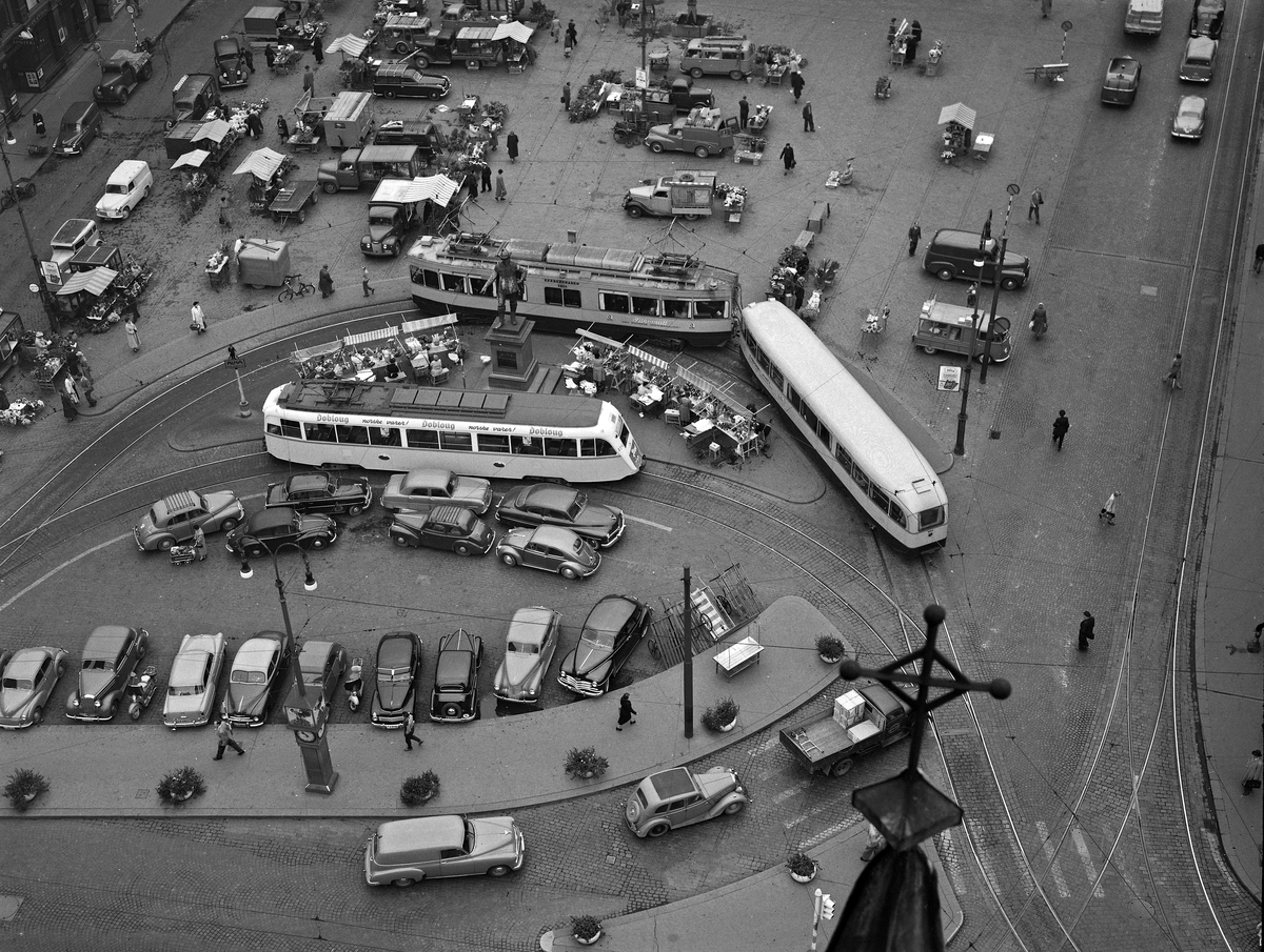 Serie. Oversiktsfotografier fra Oslo sentrum. Fotografert september 1955.