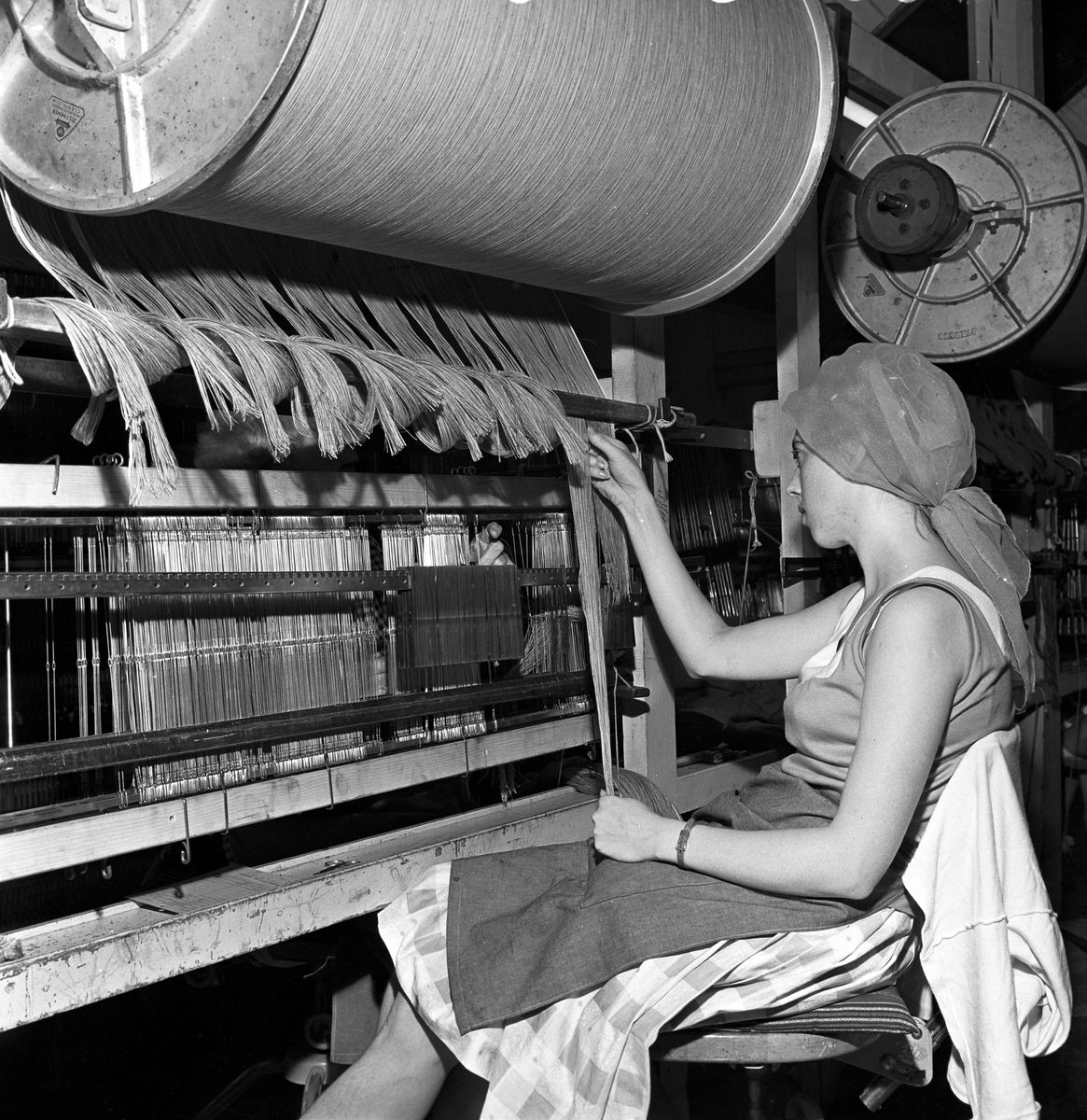 Serie. Fra Solberg Spinneri i Drammen. Fotografert august 1963.