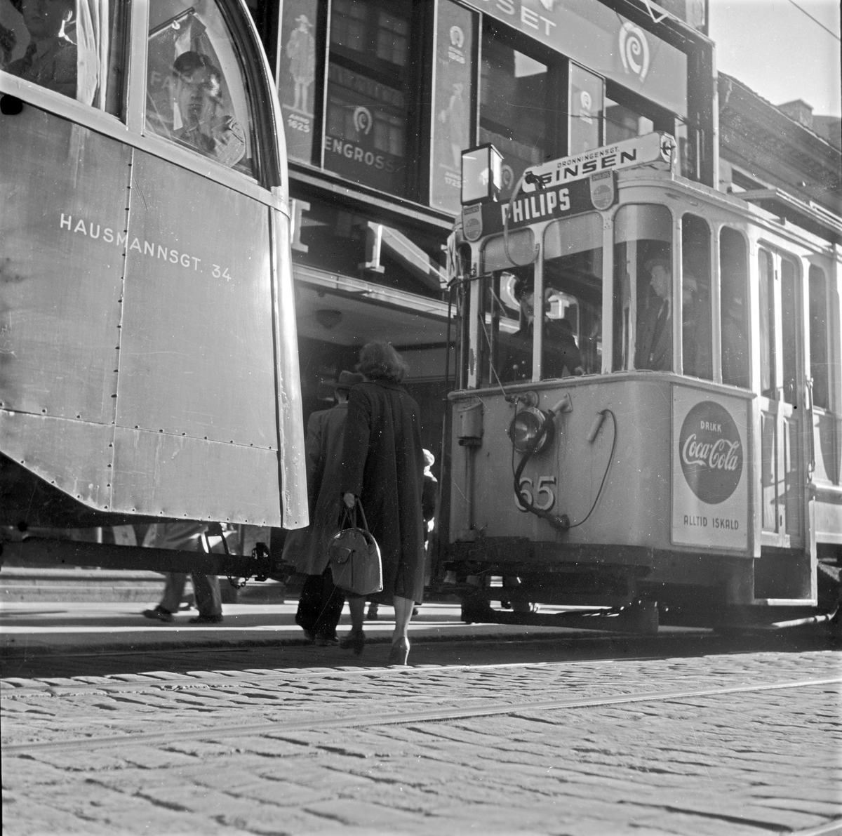 Fotoserie med biler og trafikk i Oslo og på Mosseveien.