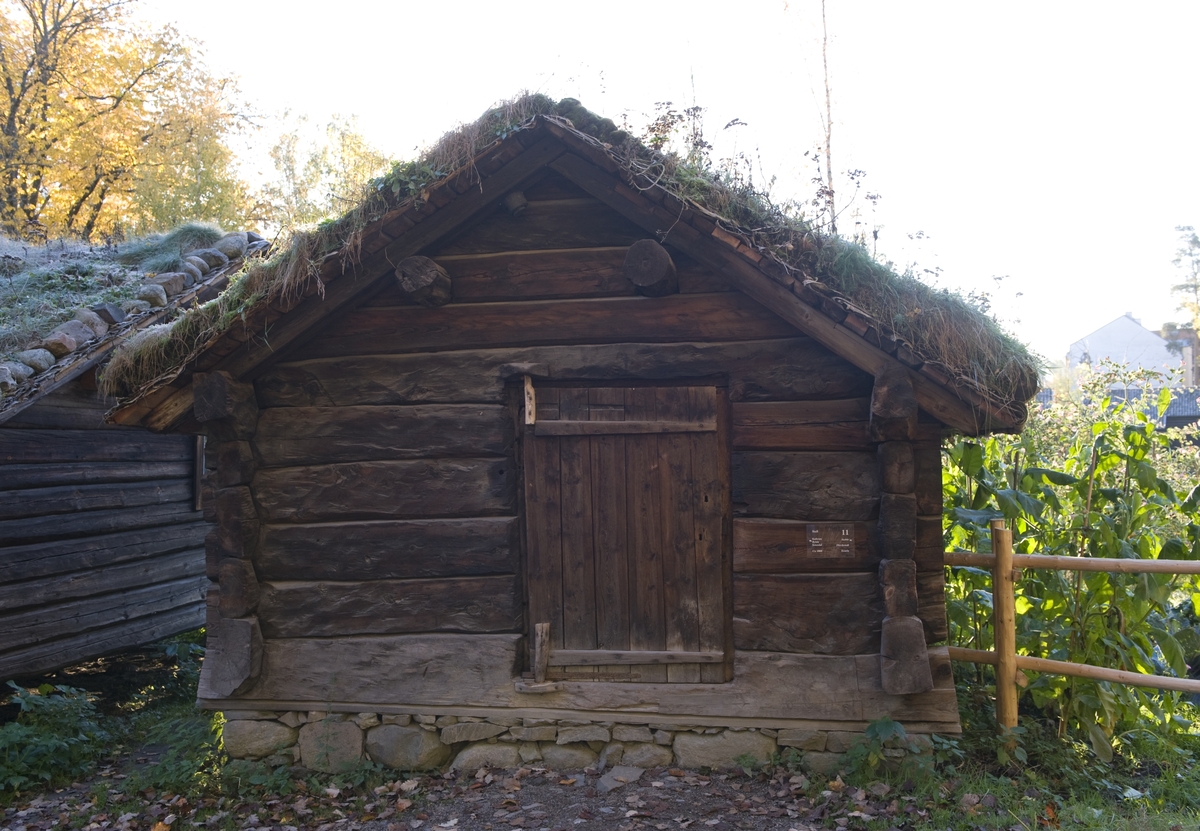 Stall fra Kultran, Bykle. Setesdalstunet på Norsk Folkemuseum, oktober 2010.