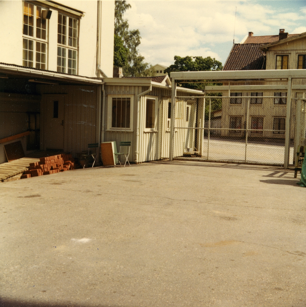 J. L. Tiedemanns Tobaksfabrik, Norsk-Engelsk Tobakkfabrikk (NETO) Grefsenveien 26, august 1968. 