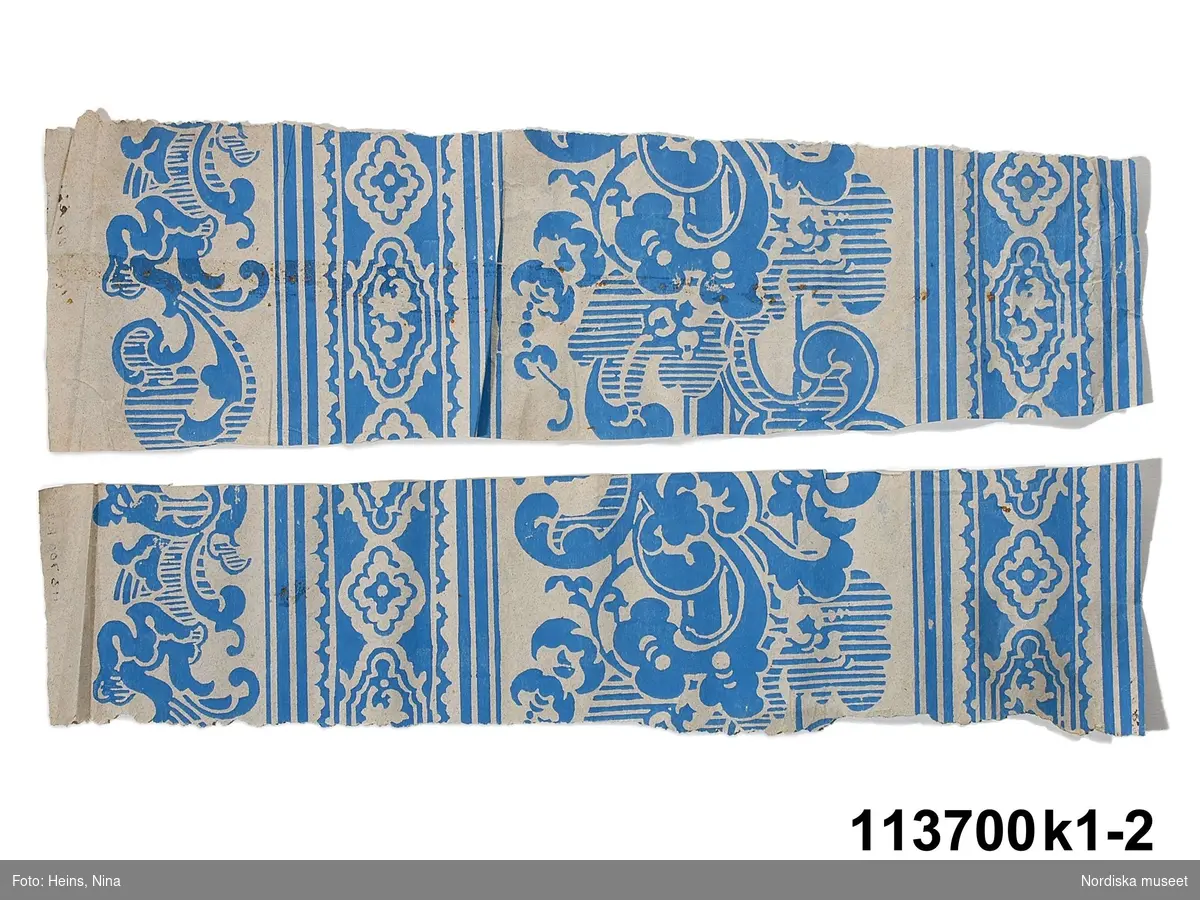 Växt, blomma, ros, blad, akantus, kvist, ranka.
Rep.
Ornament, rocaille, volut, gallerverk, medaljong.