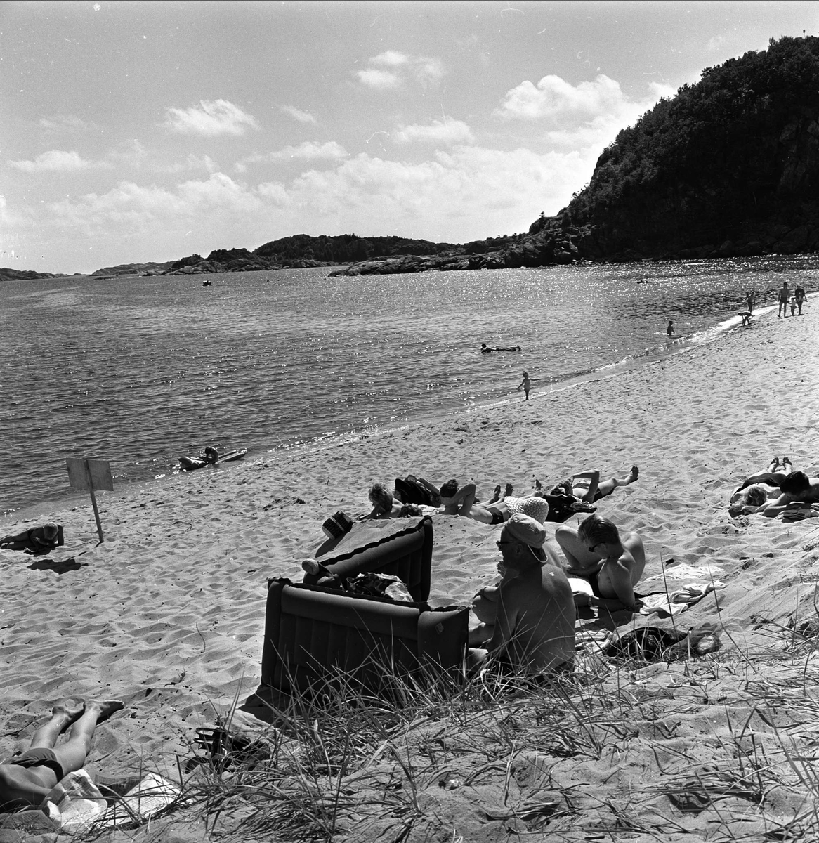 Sjøsanden, Mandal, Vest-Agder. Strandliv.