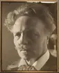 August Strindberg (18491912). Självporträtt utfört med den så kallade Wunderkameran.