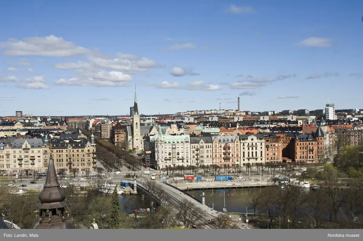 Nordiska museet, utsikt över Stockholm från tornet på museibyggnaden. Vyer över bl a Galärvarvet, Strandvägen, Skeppsholmen, Hötorgsskraporna mm. 2007-2012