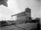 Sockerbolagets sockersilo i hamnen. Den revs 1997.