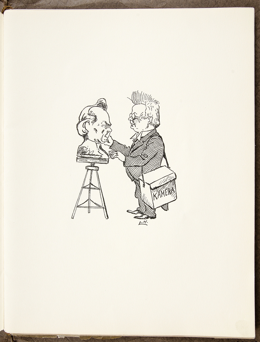 26 teckningar gjorda av konstnären Lindorm Möllerswärd (Uppsalagubbar Del 2, 1925).