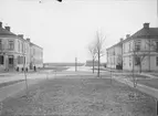 S:t Olofsgatan österut från Storgatan, Kvarngärdet, Uppsala 1901 - 1902