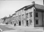 Kungsängsgatan mot norr från Vretgränd, Kungsängen, Uppsala 1901 - 1902