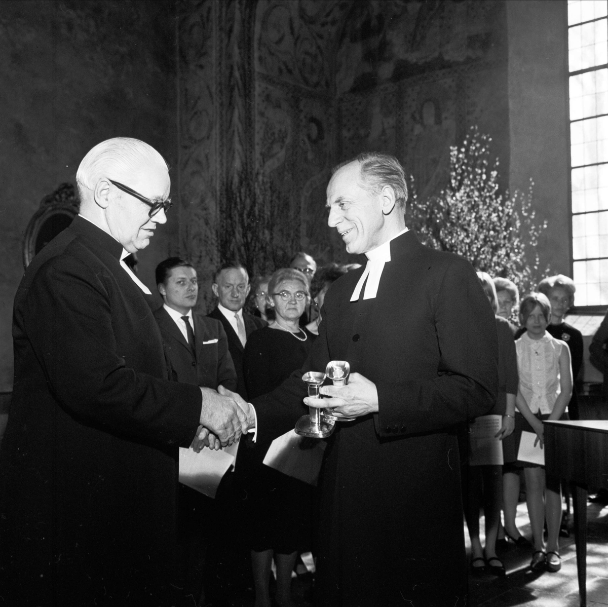 Åke Runmark avtackas, Tierps kyrka, Tierps kyrkby, Uppland 1967
