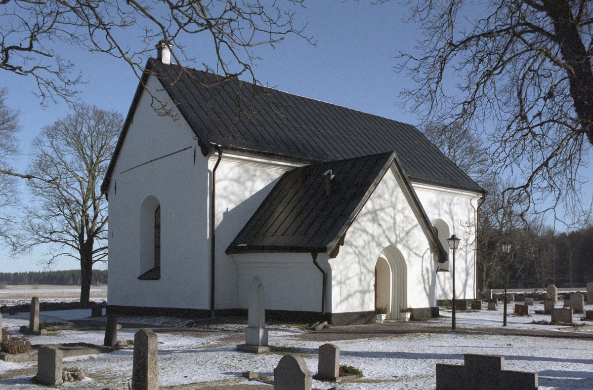 Salkyrka, Kyrka, Plantyp-Enskeppig