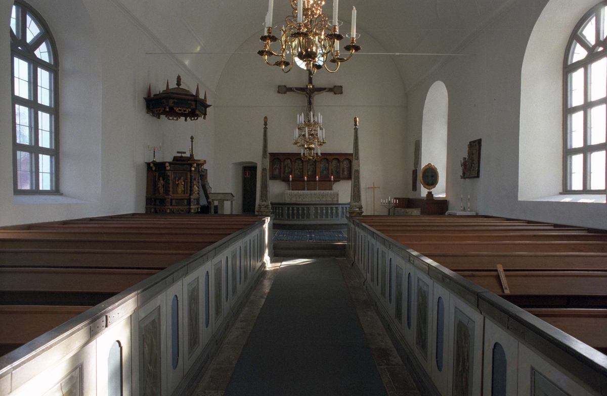 Plantyp-Enskeppig, Salkyrka, Kyrka