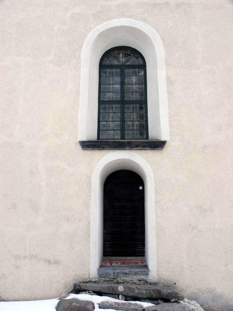 Kungs-Husby kyrka, Kungs-Husby socken, Uppland 2005