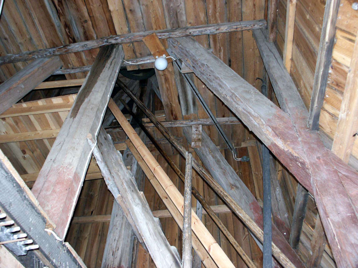 Interiör, klockstapeln vid Kungs-Husby kyrka, Kungs-Husby socken, Uppland 2005