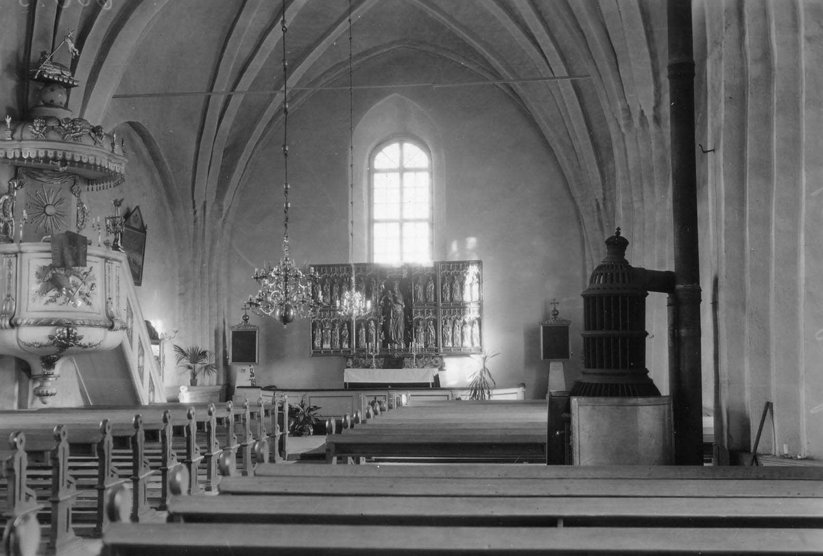 Interiör i Litslena kyrka, Litslena socken, Uppland