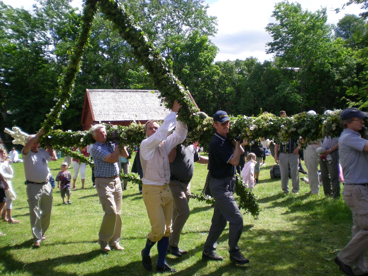 Midsommarfirande på friluftsmuseet Disagården, Gamla Uppsala 2008